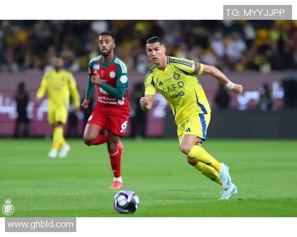 恩德里克助攻助力球队逆转胜利展现年轻球员的无限潜力与团队合作精神