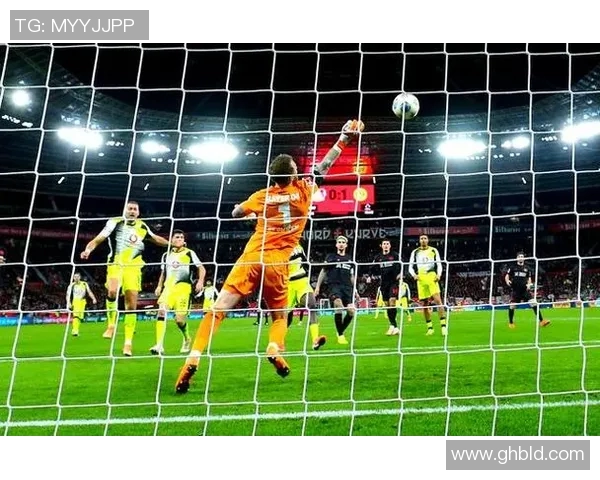 拜仁慕尼黑逆袭夺冠,德甲榜首位置稳固 拜仁慕尼黑逆袭夺冠,德甲榜首位置稳固